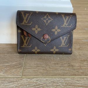 Louis Vuitton Victorine Wallet